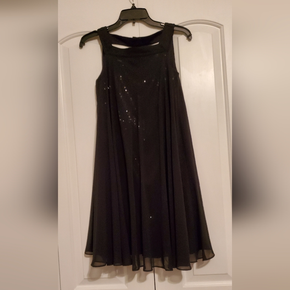 Cachet Gorgeous Little Black Sequined Sheath Dress Sheer Overlay Size 4 Festive